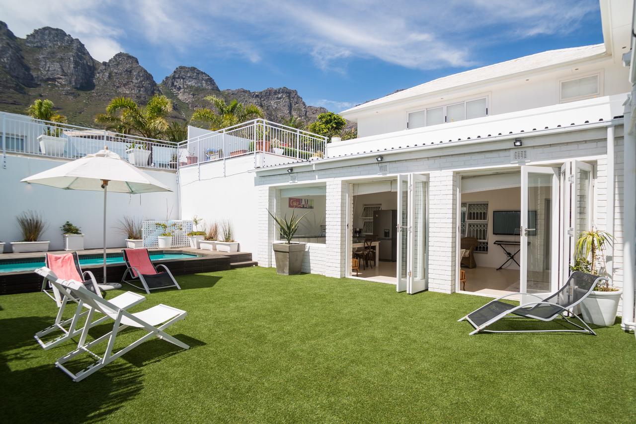 Funkey Villas Cape Town Exterior photo