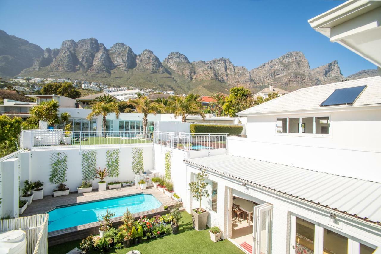 Funkey Villas Cape Town Exterior photo